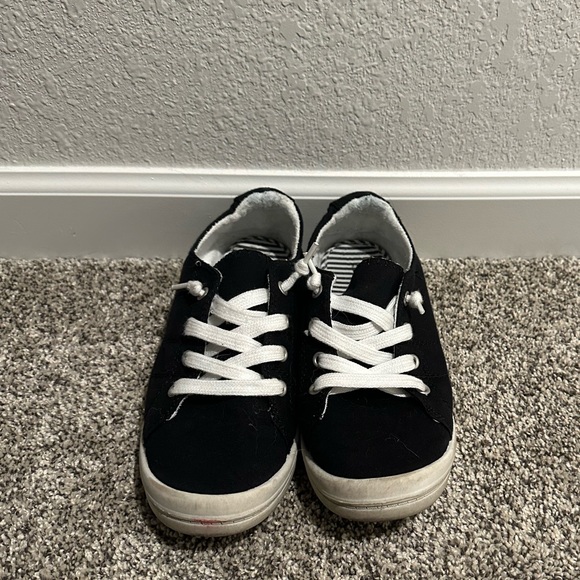 Soda slip on canvas shoes - Picture 1 of 2